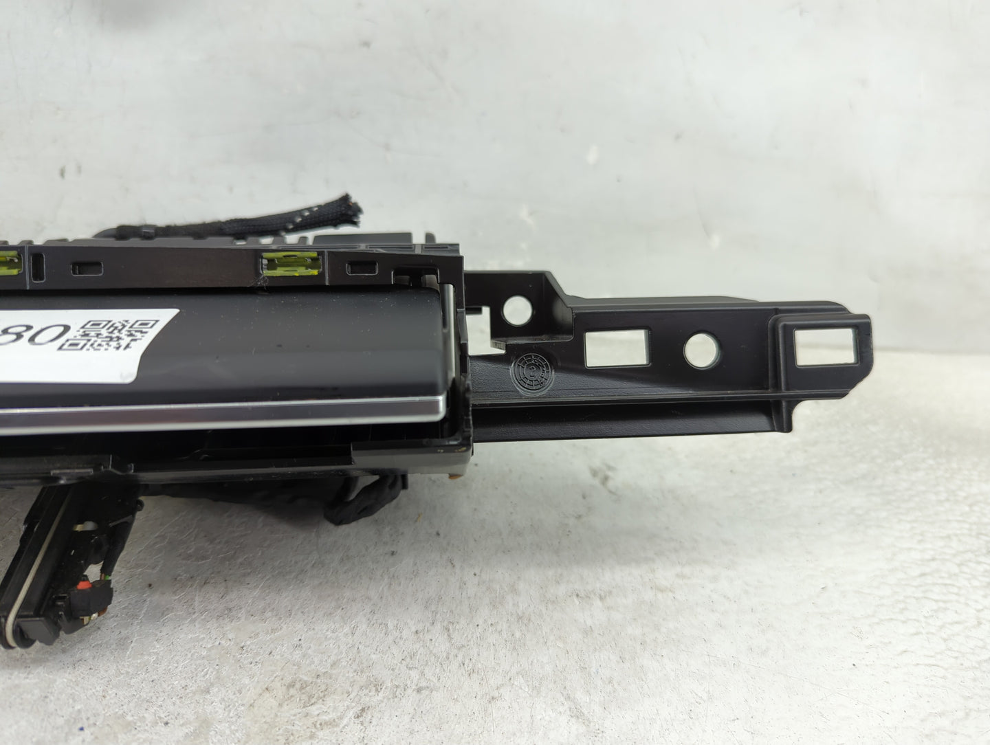 2012-2015 Audi A6 Information Display Screen Black - Oemusedautoparts1.com
