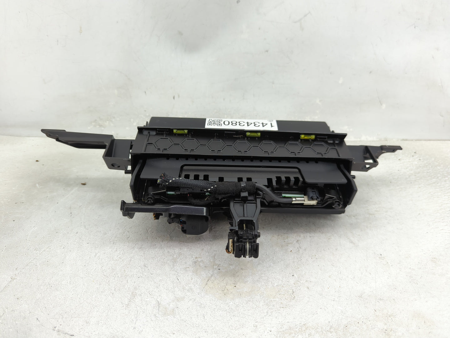 2013 Audi A6 Information Display Screen Black - Oemusedautoparts1.com