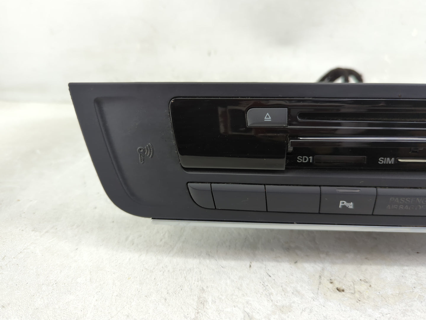 2012-2013 Audi A6 Radio AM FM Cd Player Receiver Replacement P/N:4G0035746C AD10-0169005, 005WWDA0303 Fits Fits 2012 2013 OE