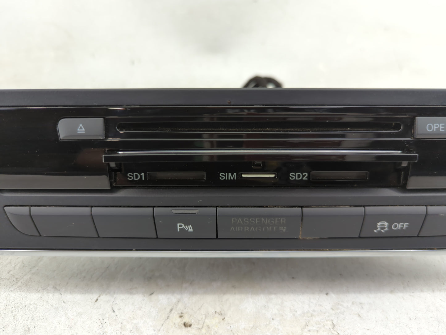 2012-2013 Audi A6 Radio AM FM Cd Player Receiver Replacement P/N:4G0035746C AD10-0169005, 005WWDA0303 Fits Fits 2012 2013 OE