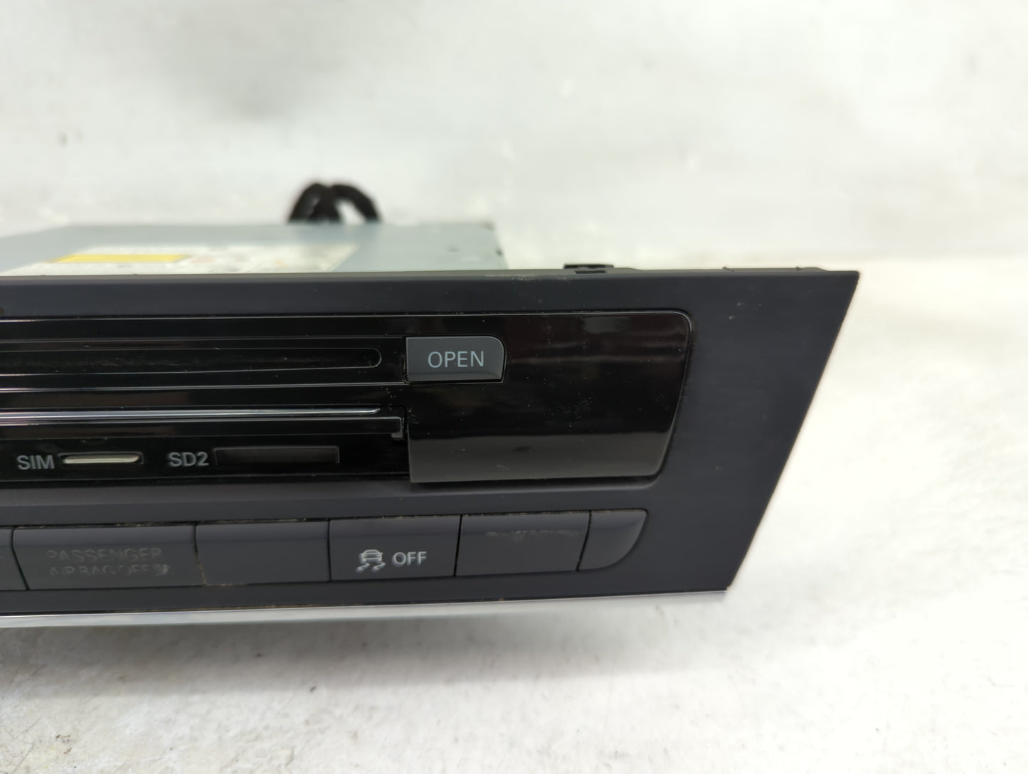 2012-2013 Audi A6 Radio AM FM Cd Player Receiver Replacement P/N:4G0035746C AD10-0169005, 005WWDA0303 Fits Fits 2012 2013 OE