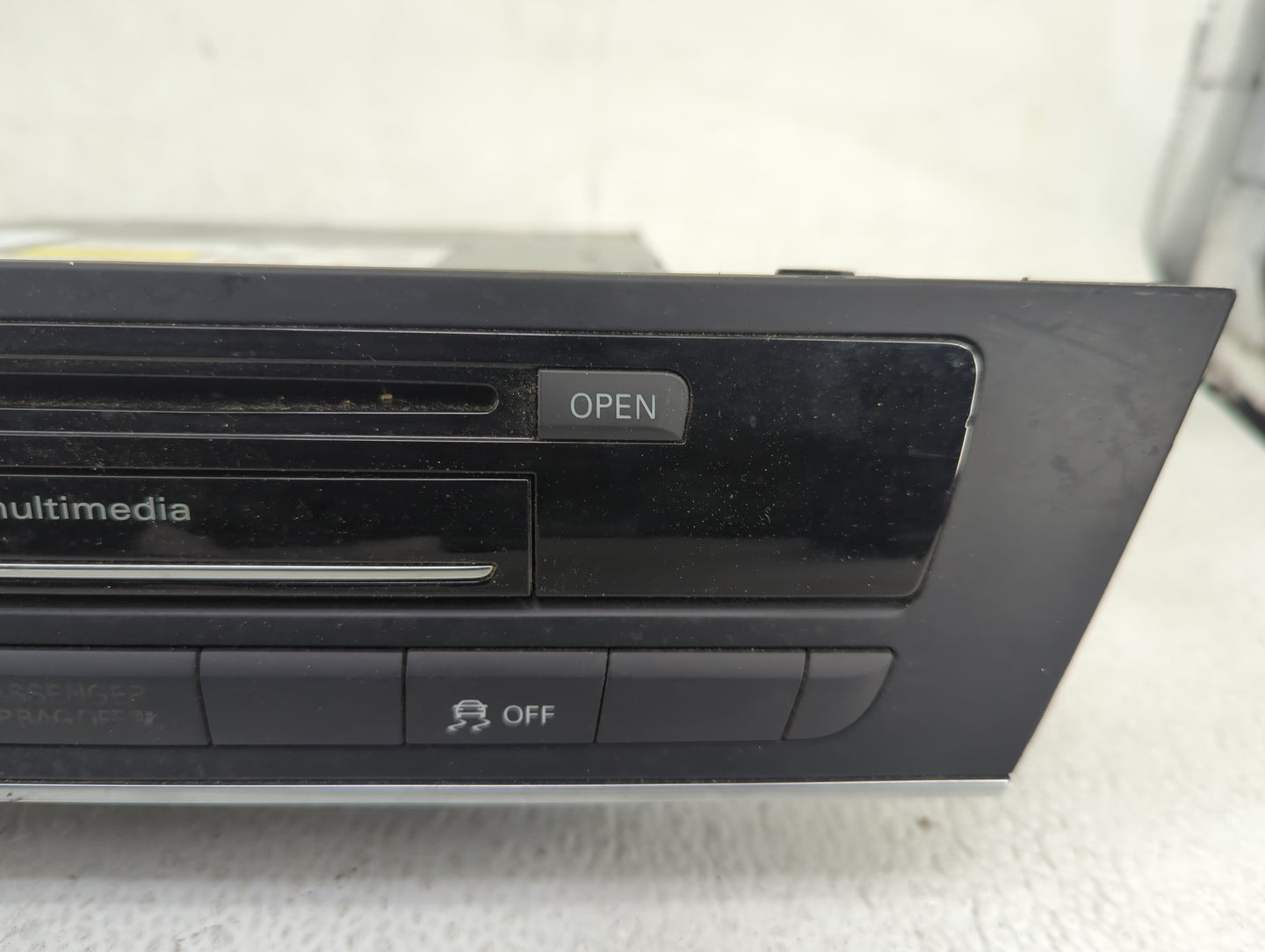 2012-2015 Audi A6 Radio AM FM Cd Player Receiver Replacement P/N:4G0035746D AD10-0169005 Fits Fits 2012 2013 2014 2015 OEM U