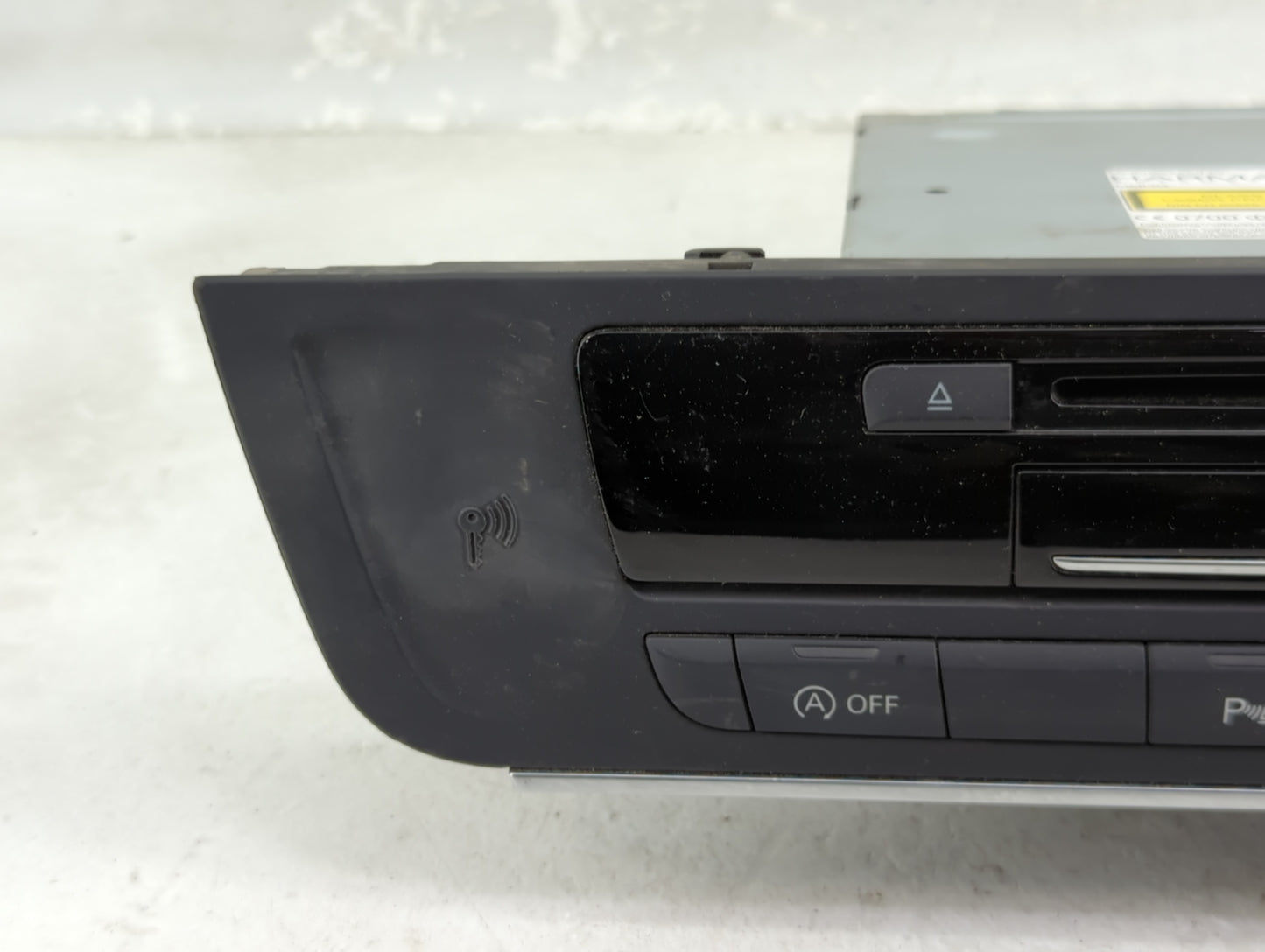 2012-2015 Audi A6 Radio AM FM Cd Player Receiver Replacement P/N:4G0035746B Fits Fits 2012 2013 2014 2015 OEM Used Auto Part