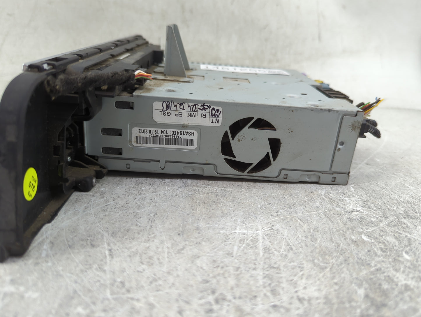 2012-2015 Audi A6 Radio AM FM Cd Player Receiver Replacement P/N:4G0035746D 4G0035746B Fits Fits 2012 2013 2014 2015 OEM Use