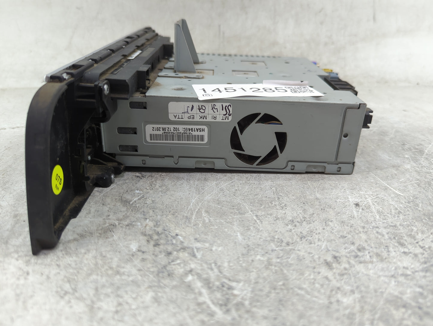 2012-2015 Audi A6 Radio AM FM Cd Player Receiver Replacement P/N:4G0035746B 8X0035110A Fits Fits 2012 2013 2014 2015 OEM Use