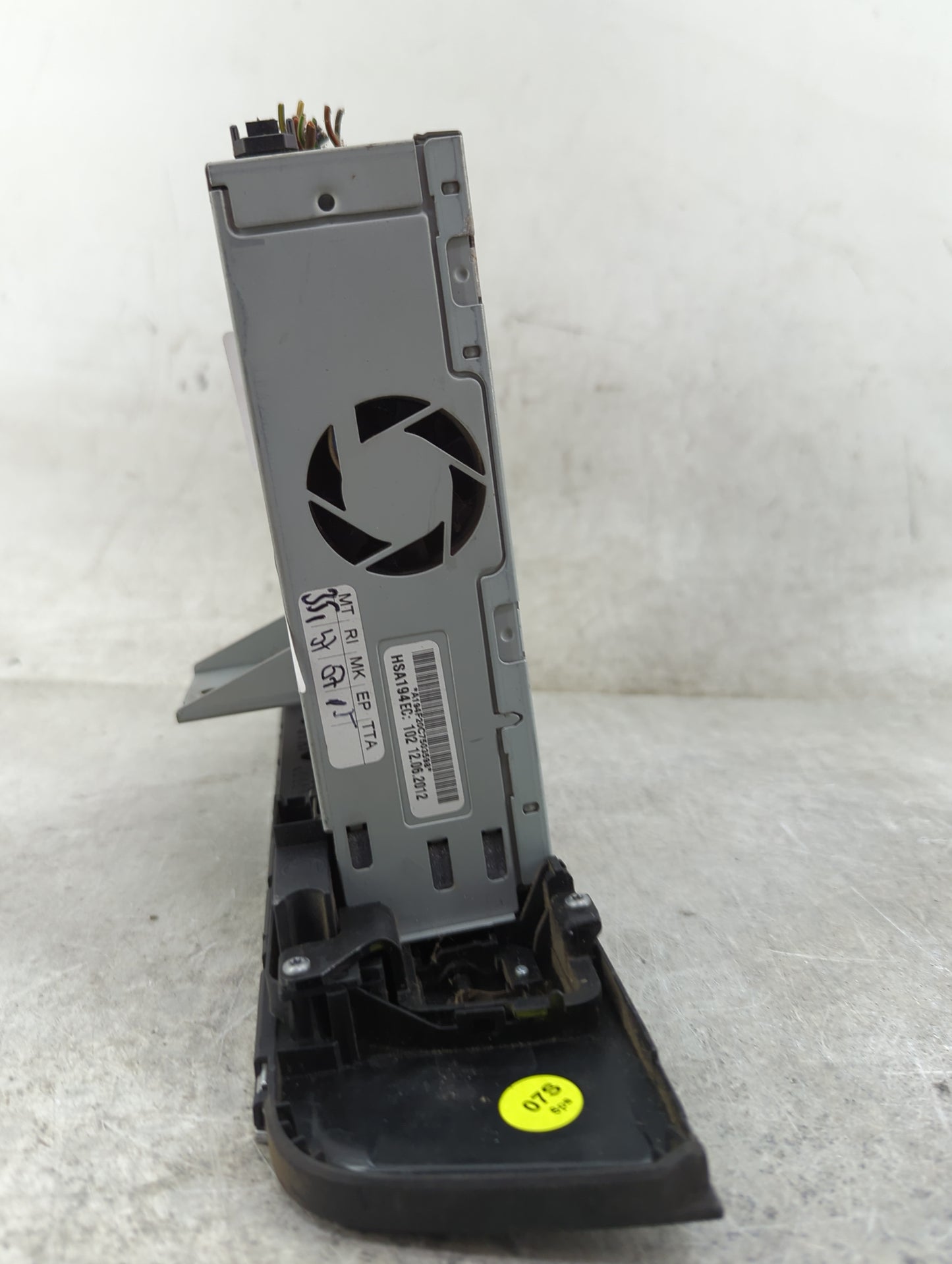 2012-2015 Audi A6 Radio AM FM Cd Player Receiver Replacement P/N:4G0035746B 8X0035110A Fits Fits 2012 2013 2014 2015 OEM Use