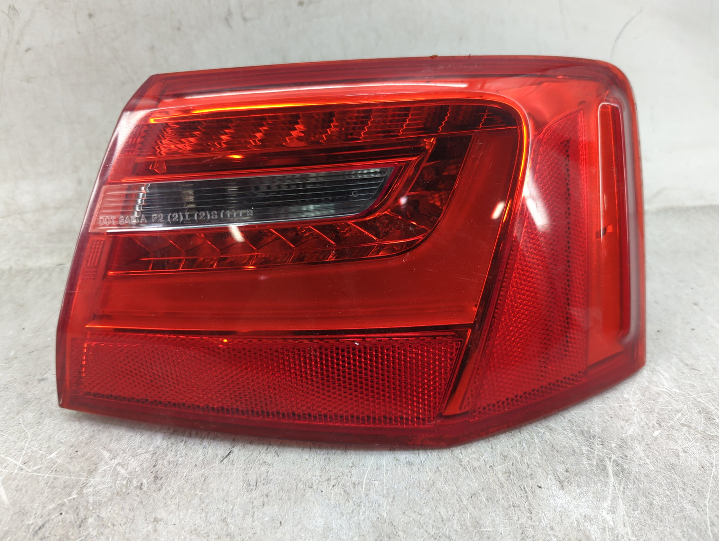 2012-2015 Audi A6 Tail Light Assembly Passenger Right OEM P/N:90003930 Fits Fits 2012 2013 2014 2015 OEM Used Auto Parts - O