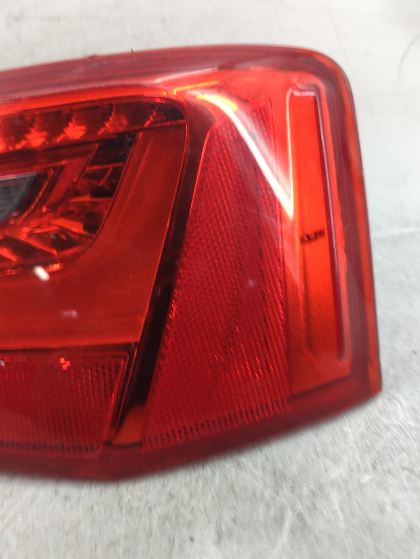2012-2015 Audi A6 Tail Light Assembly Passenger Right OEM P/N:90003930 Fits Fits 2012 2013 2014 2015 OEM Used Auto Parts - O