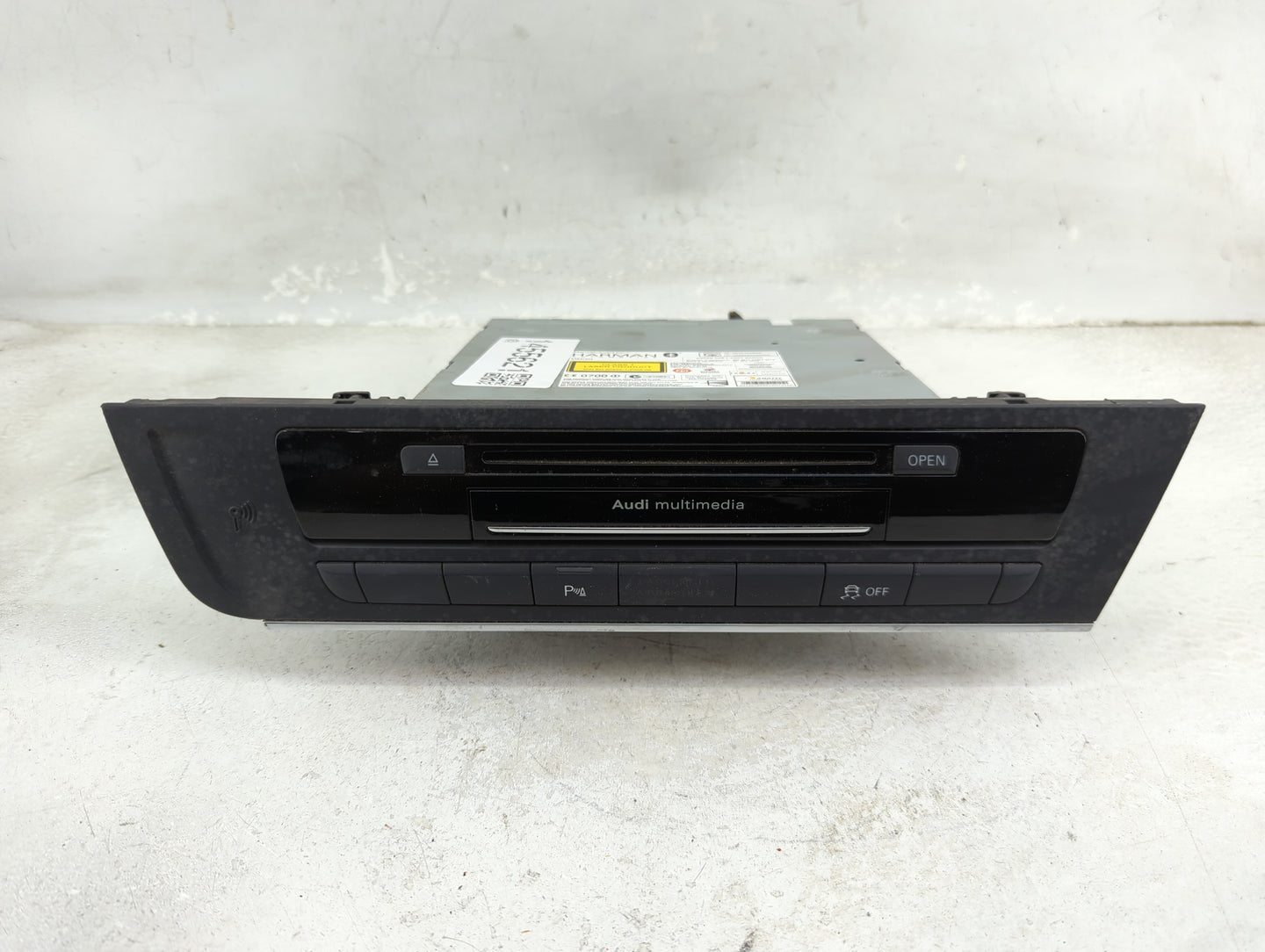 2012-2015 Audi A6 Radio AM FM Cd Player Receiver Replacement P/N:005WWDA0303 AD10-0169005 Fits Fits 2012 2013 2014 2015 OEM 