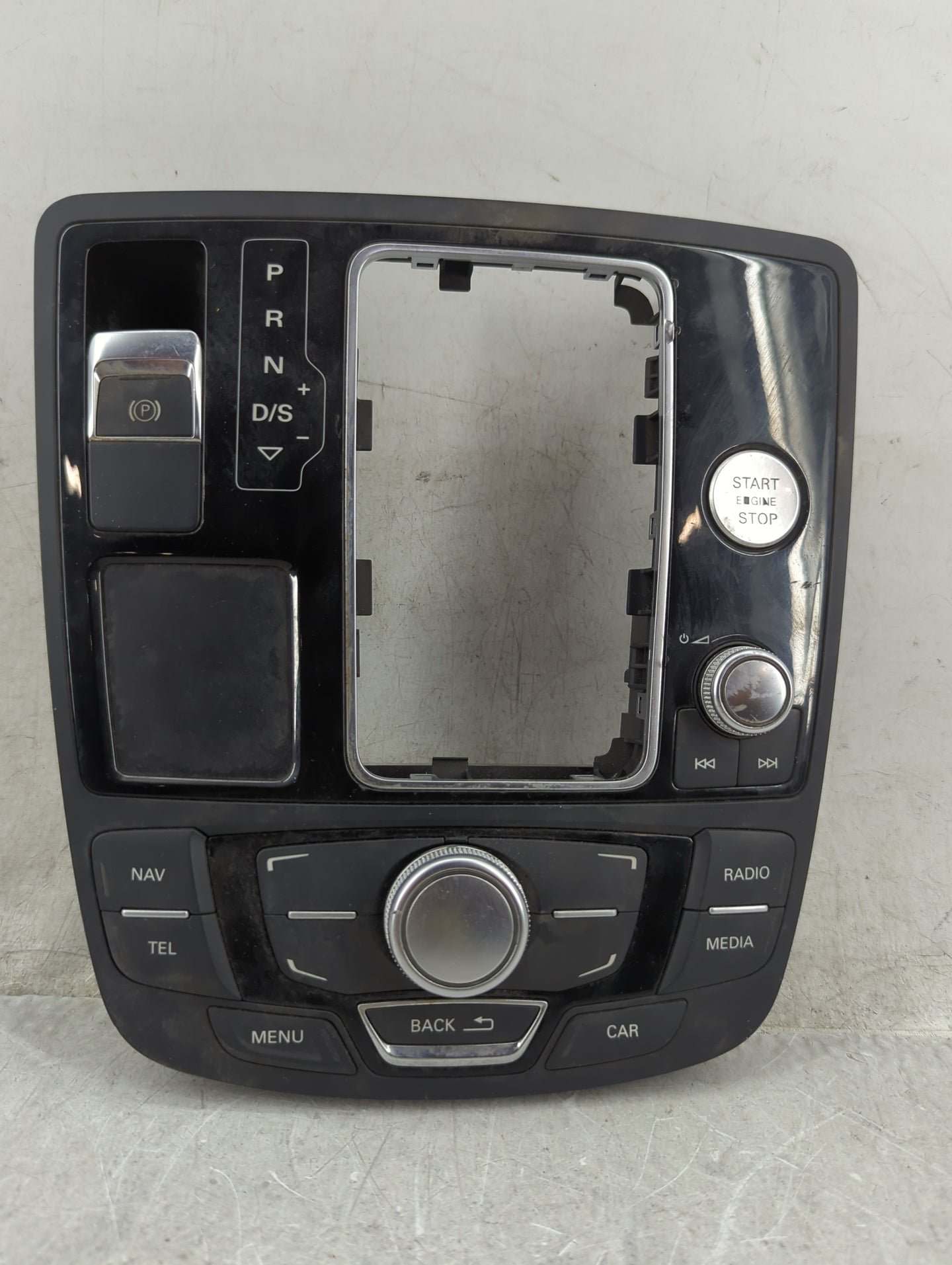 2012-2015 Audi A6 Radio Control Panel 1455890 - Oemusedautoparts1.com