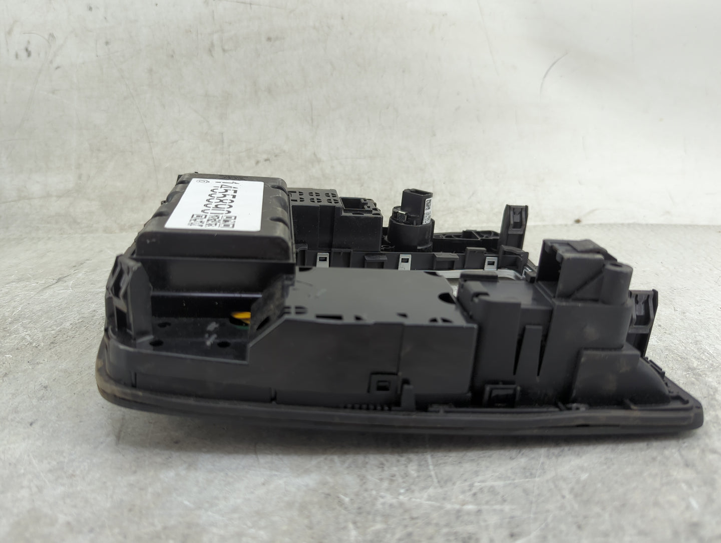2012-2015 Audi A6 Radio Control Panel 1455890 - Oemusedautoparts1.com