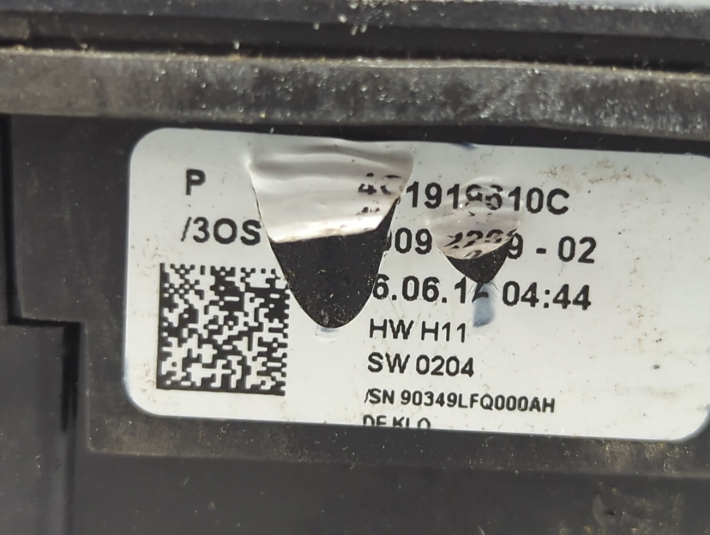 2012-2015 Audi A6 Radio Control Panel 1455890 - Oemusedautoparts1.com