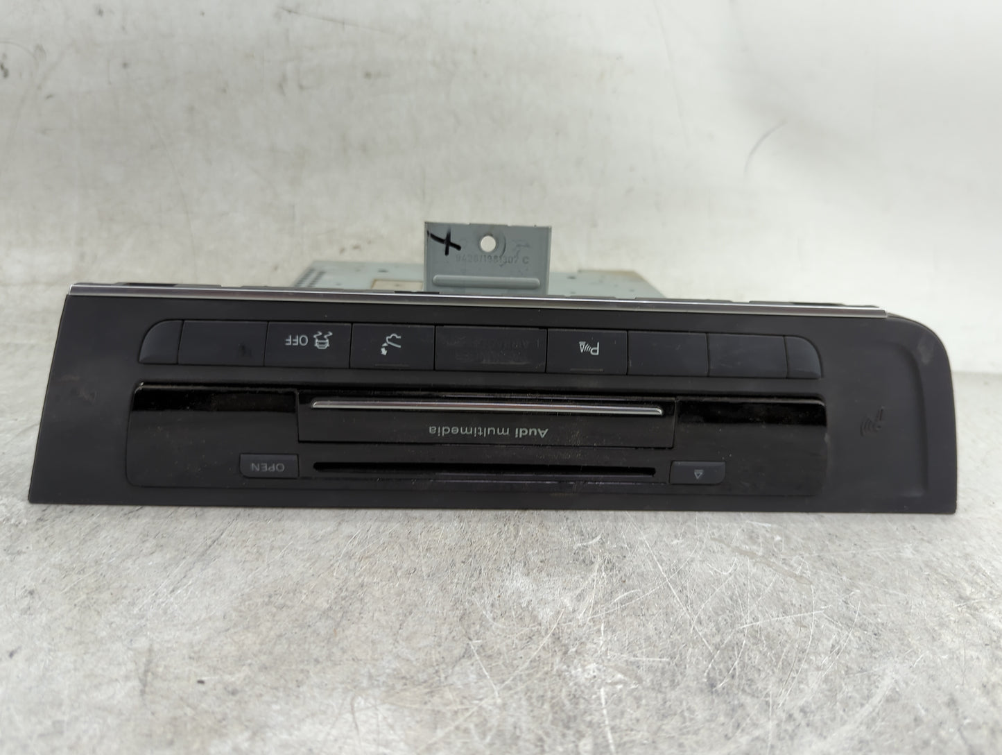 2012-2015 Audi A6 Radio AM FM Cd Player Receiver Replacement P/N:4G0035746D 4G0035746B Fits Fits 2012 2013 2014 2015 OEM Use