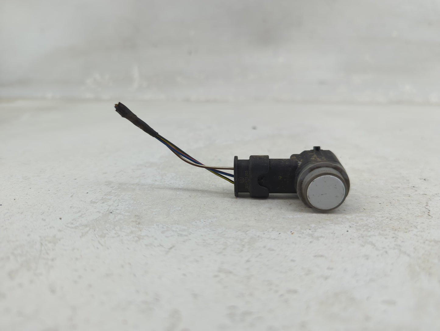 2013 Audi A6 Front Park Assist Sensor Silver - Oemusedautoparts1.com