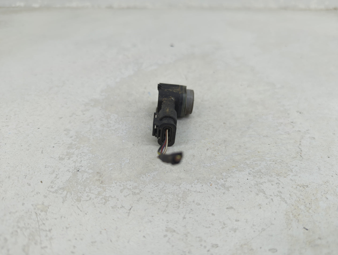 2013 Audi A6 Front Park Assist Sensor Silver - Oemusedautoparts1.com