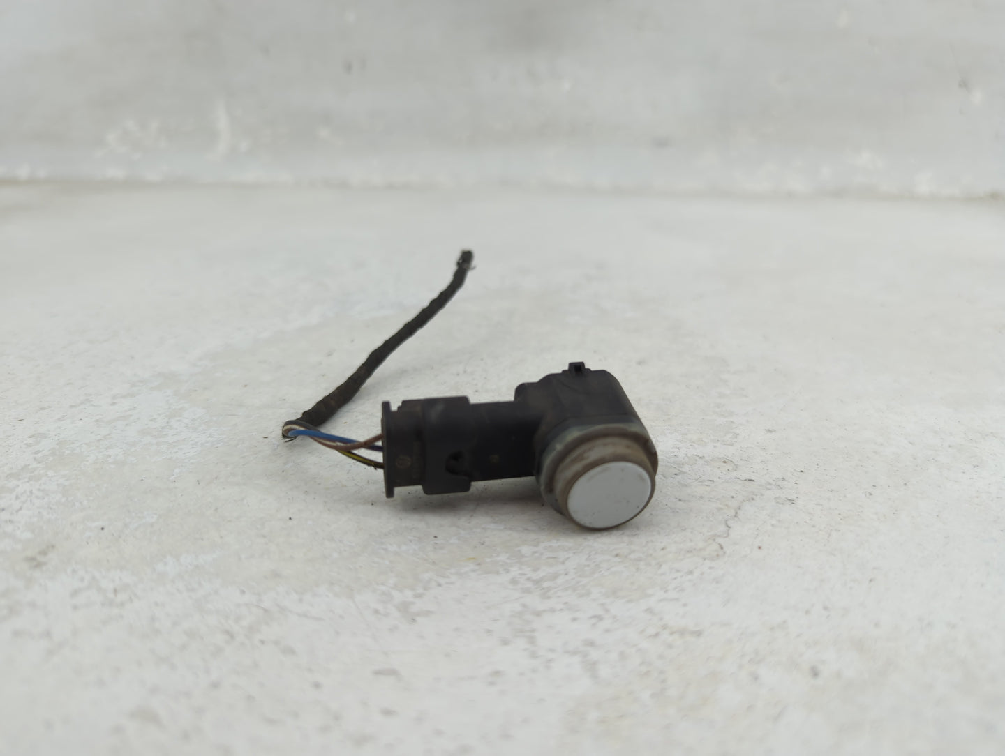 2013 Audi A6 Front Park Assist Sensor Black 1456858 - Oemusedautoparts1.com