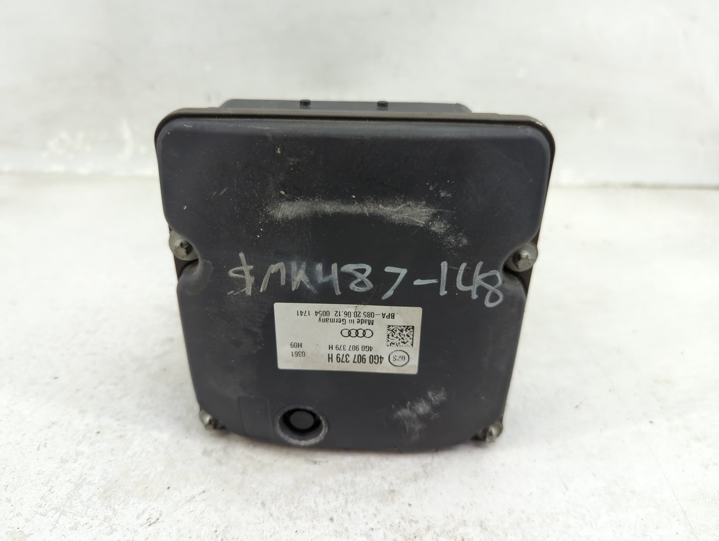 2012-2013 Audi A6 ABS Pump Control Module Replacement P/N:4G0 907 379 H Fits Fits 2012 2013 2014 2015 OEM Used Auto Parts - 