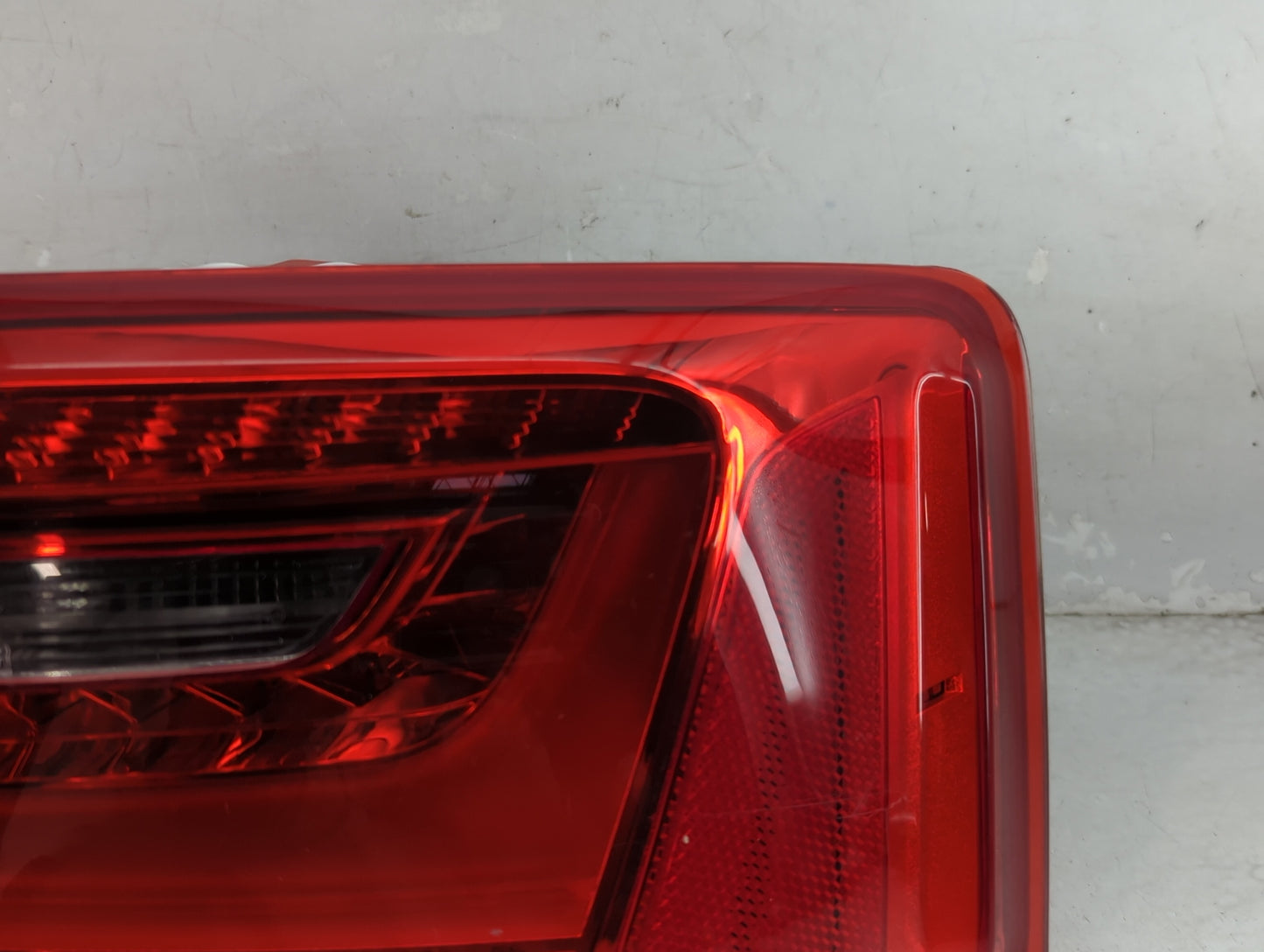 2012-2015 Audi A6 Tail Light Assembly Passenger Right OEM P/N:90003930 Fits Fits 2012 2013 2014 2015 OEM Used Auto Parts - O