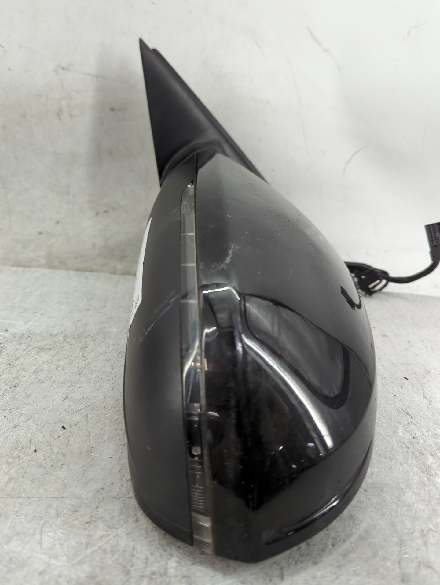 2012-2013 Audi A6 Driver Side View Mirror - Left Door Mirror OEM Used - Oemusedautoparts1.com