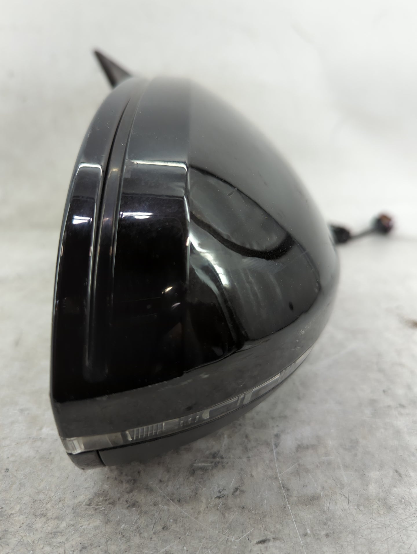 2012-2013 Audi A6 Passenger Side View Mirror - Right Door Mirror OEM Used - Oemusedautoparts1.com