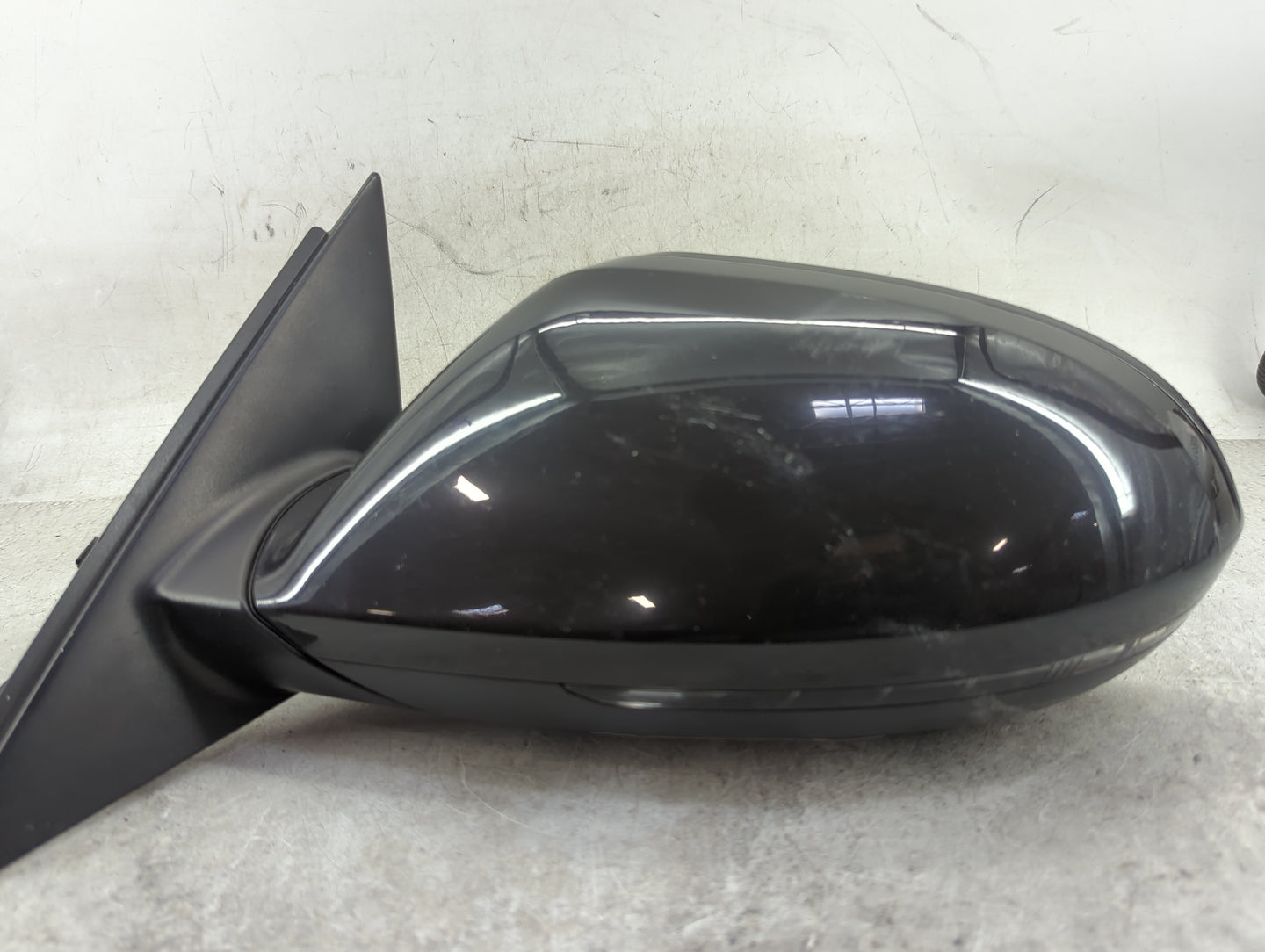 2012-2013 Audi A6 Driver Side View Mirror - Left Door Mirror OEM Used - Oemusedautoparts1.com