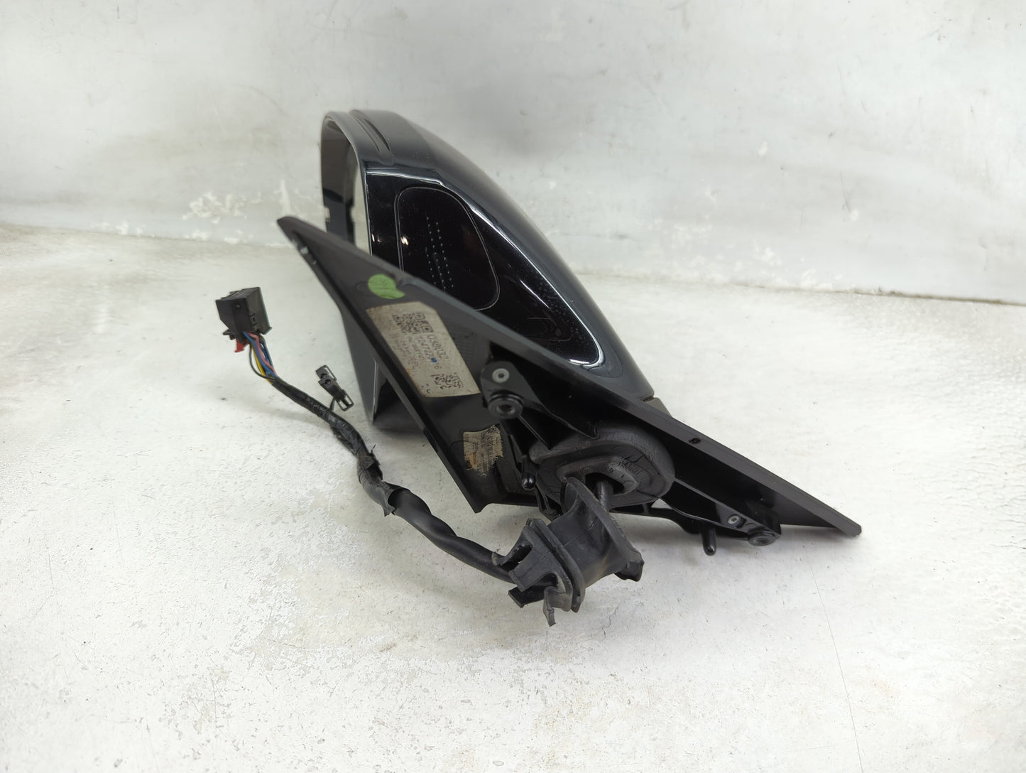 2012-2013 Audi A6 Driver Side View Mirror - Left Door Mirror OEM Used - Oemusedautoparts1.com