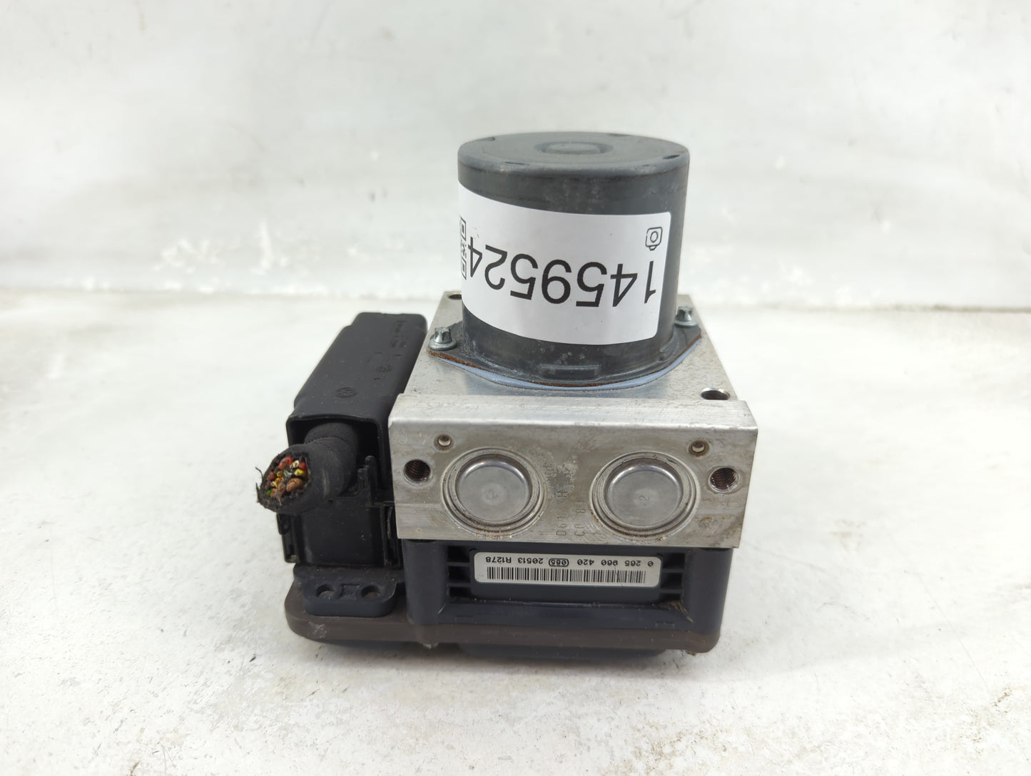 2012-2013 Audi A6 ABS Pump Control Module Replacement P/N:4G0907379H 0265006420, 0265251487 Fits Fits 2012 2013 2014 2015 OE