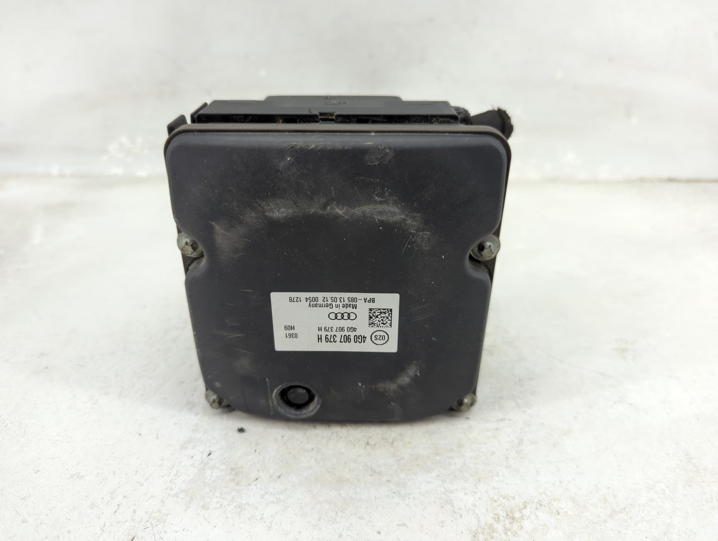 2012-2013 Audi A6 ABS Pump Control Module Replacement P/N:4G0907379H 0265006420, 0265251487 Fits Fits 2012 2013 2014 2015 OE