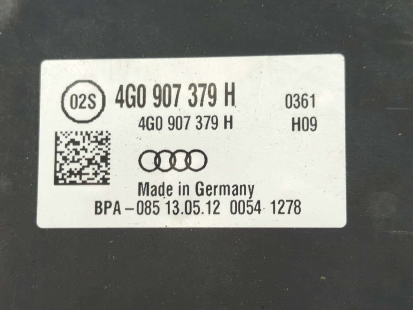 2012-2013 Audi A6 ABS Pump Control Module Replacement P/N:4G0907379H 0265006420, 0265251487 Fits Fits 2012 2013 2014 2015 OE