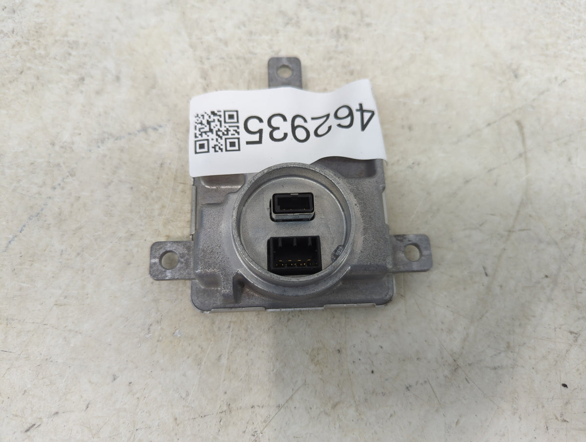 2015 Audi A6 Headlight Ballast Head Light 1462935 - Oemusedautoparts1.com