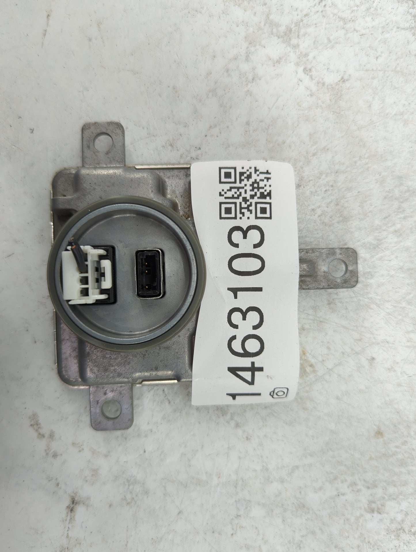 2013 Audi A6 Headlight Ballast Head Light 1463103 - Oemusedautoparts1.com