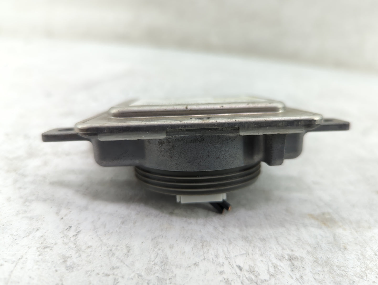 2013 Audi A6 Headlight Ballast Head Light 1463103 - Oemusedautoparts1.com