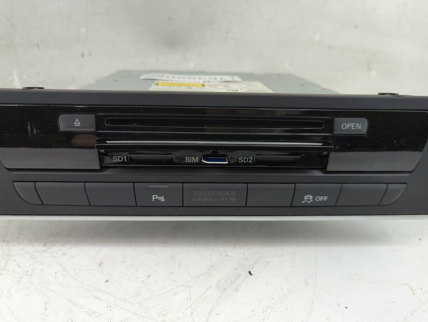 2013 Audi A6 Radio AM FM Cd Player Receiver Replacement P/N:RCPHAMM10-0514 Fits OEM Used Auto Parts - Oemusedautoparts1.com