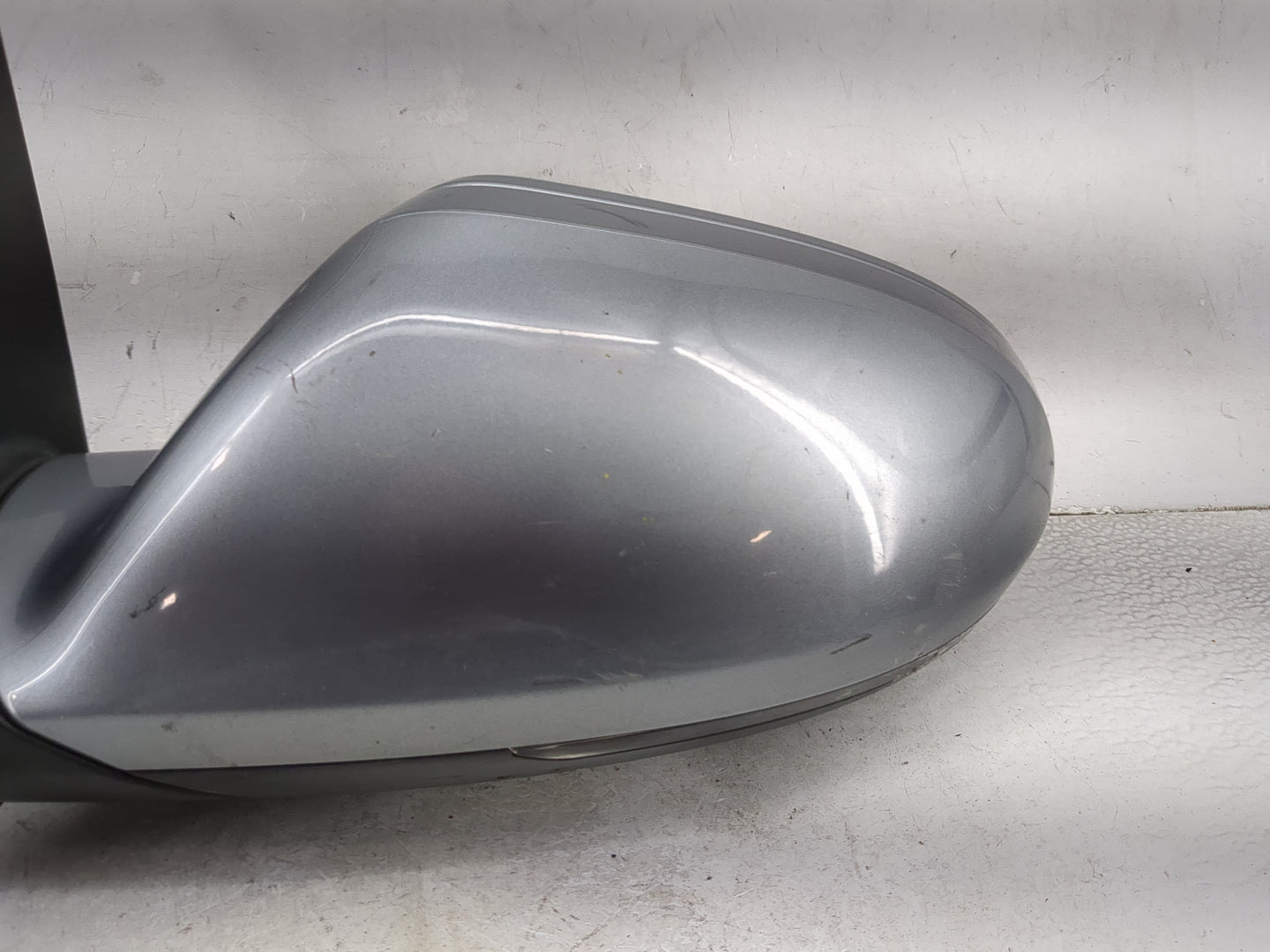 2012-2013 Audi A6 Driver Side View Mirror - Left Door Mirror OEM Used - Oemusedautoparts1.com