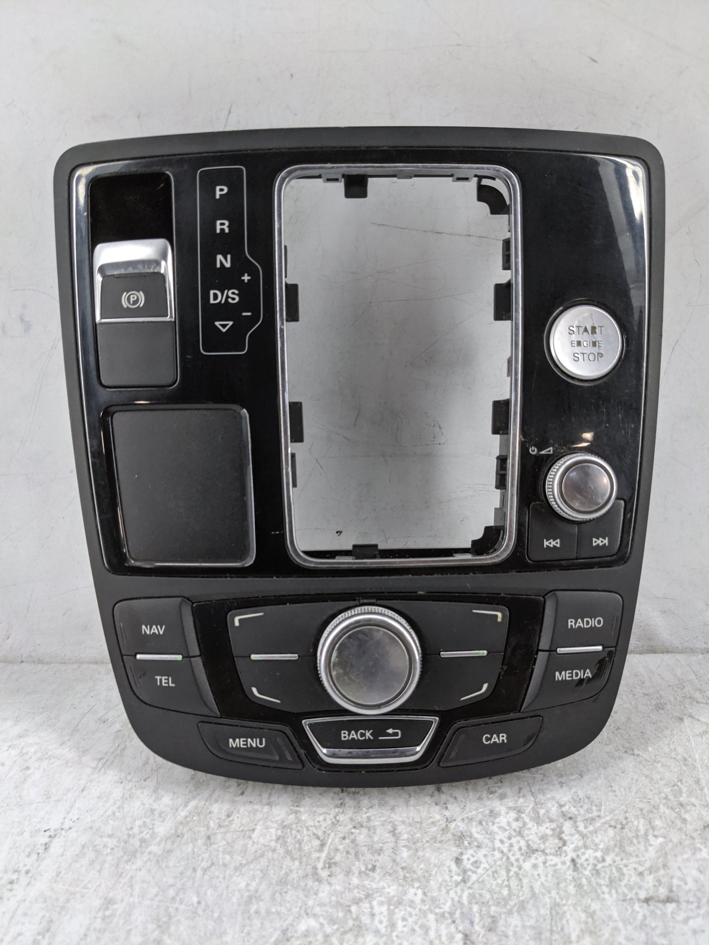 2012-2015 Audi A6 Radio Control Panel 1478279 - Oemusedautoparts1.com