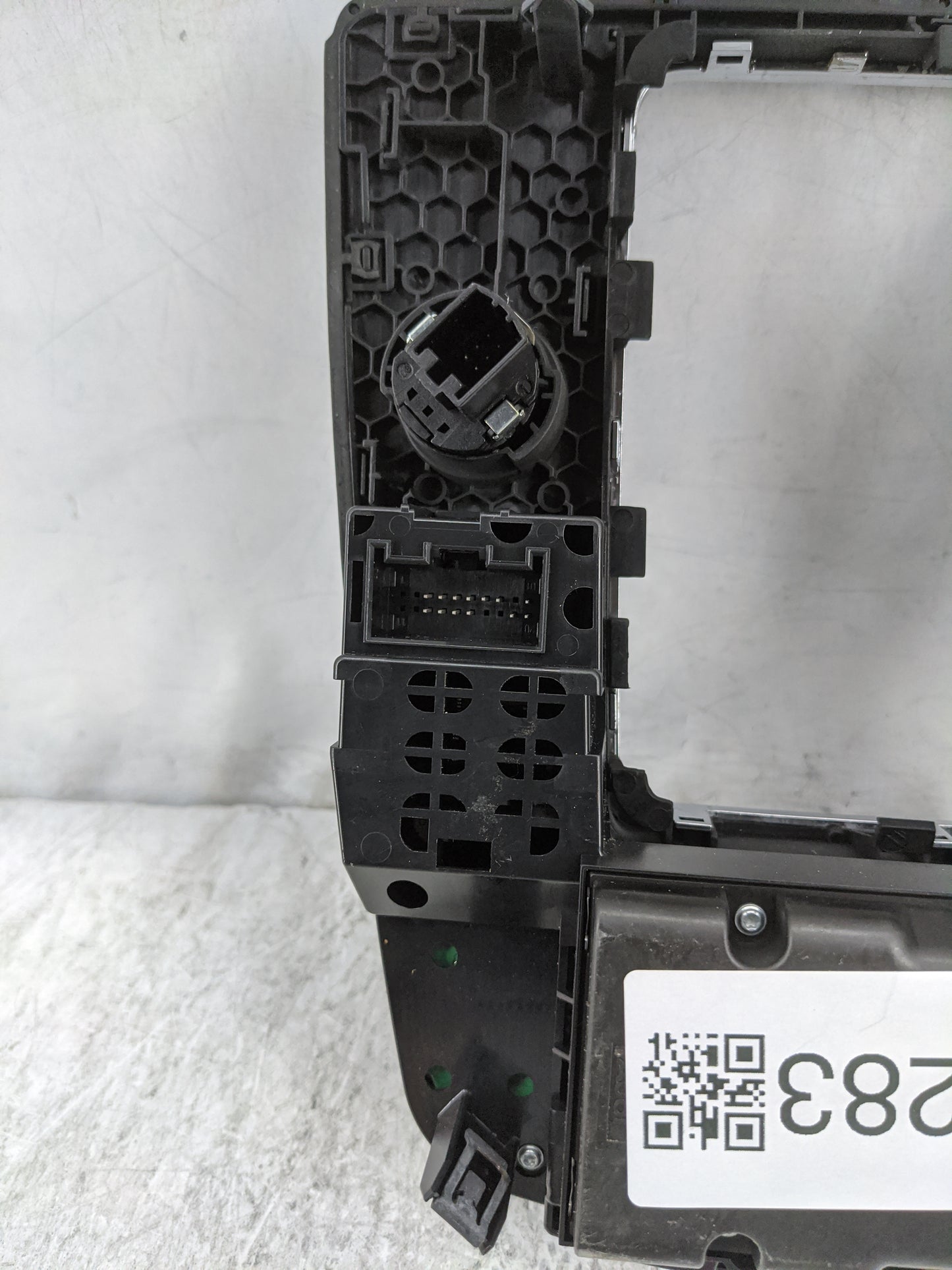 2012-2015 Audi A6 Radio Control Panel 1478283 - Oemusedautoparts1.com