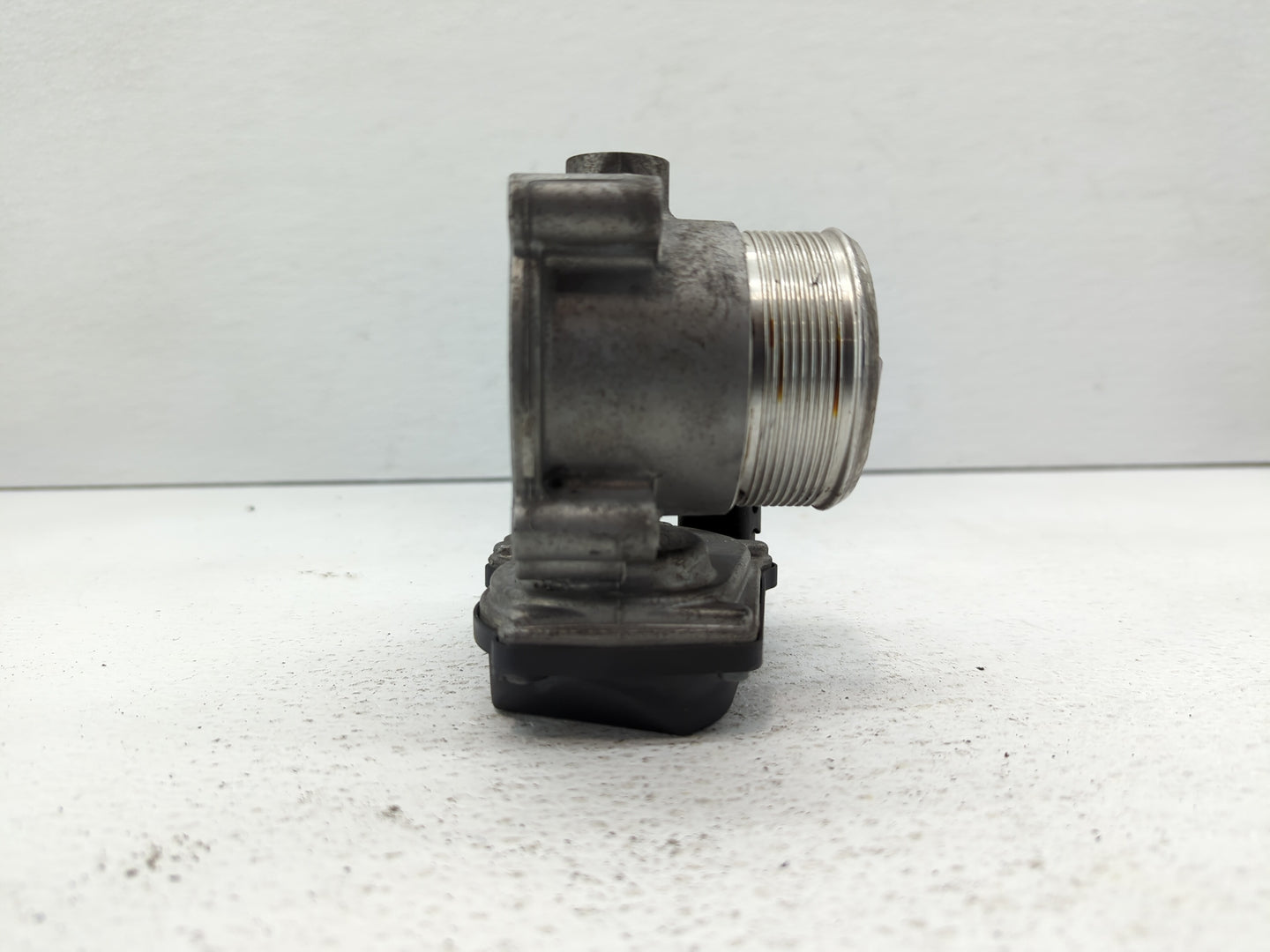 2012-2018 Audi A6 Throttle Body P/N:06F 133 062 T 06F 133 062 Q Fits OEM Used Auto Parts - Oemusedautoparts1.com
