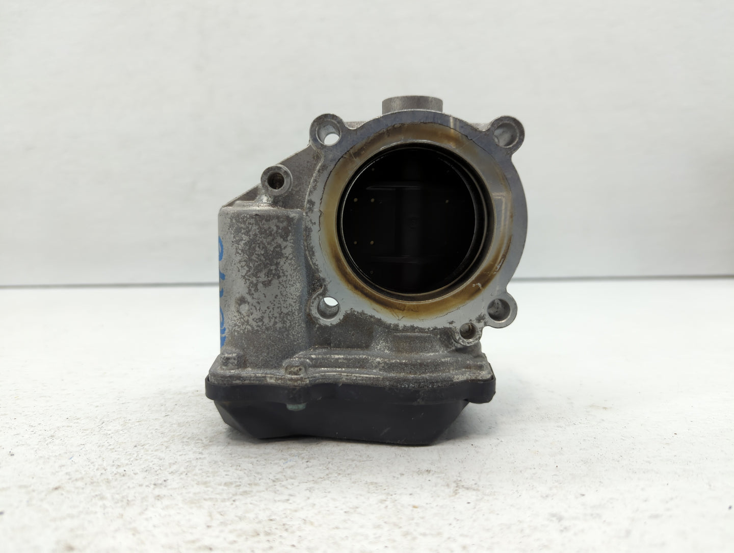 2012-2018 Audi A6 Throttle Body P/N:06F 133 062 Q Fits OEM Used Auto Parts - Oemusedautoparts1.com