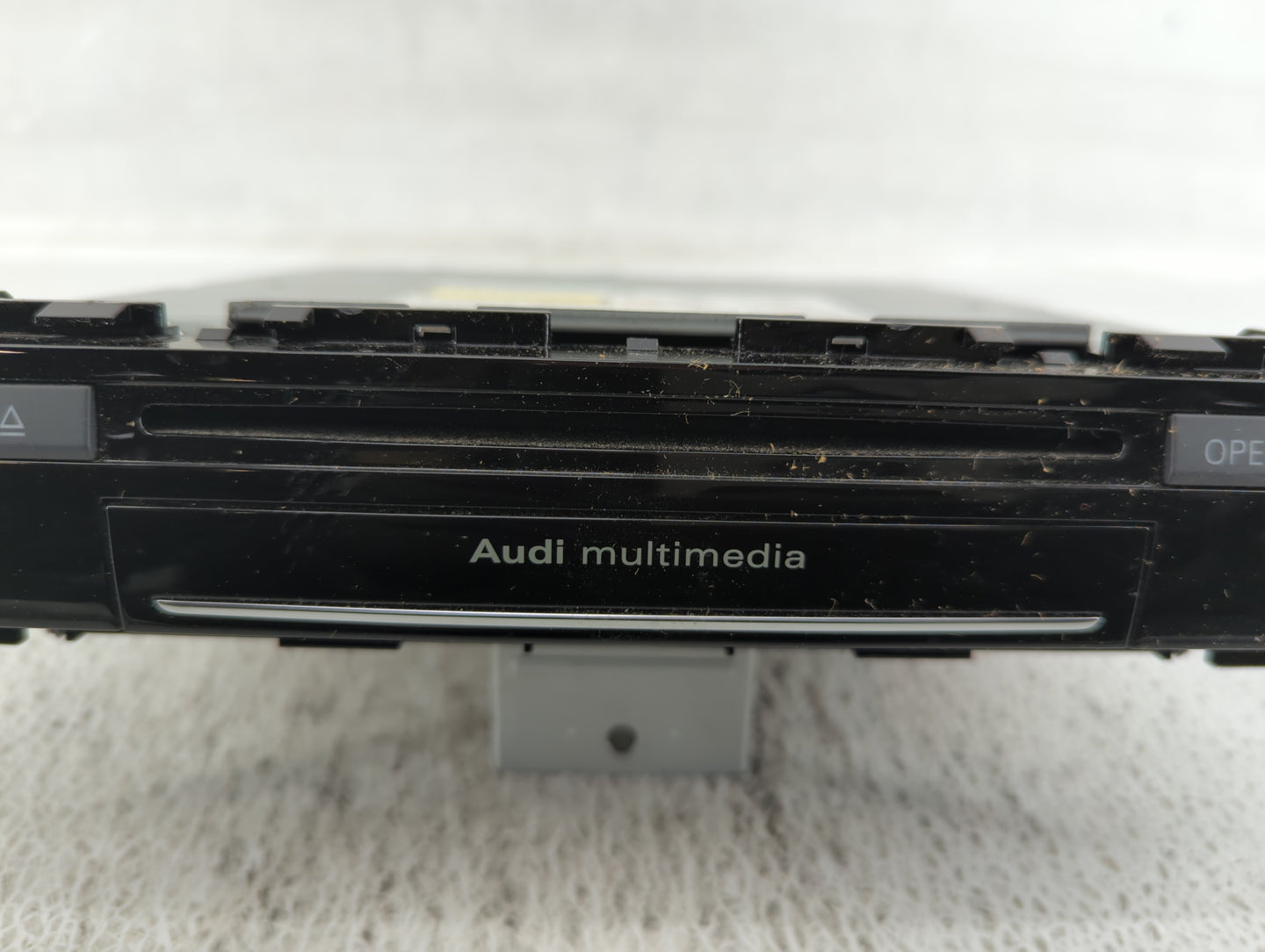 2012-2015 Audi A6 Am Fm Cd Player Radio Receiver - Oemusedautoparts1.com