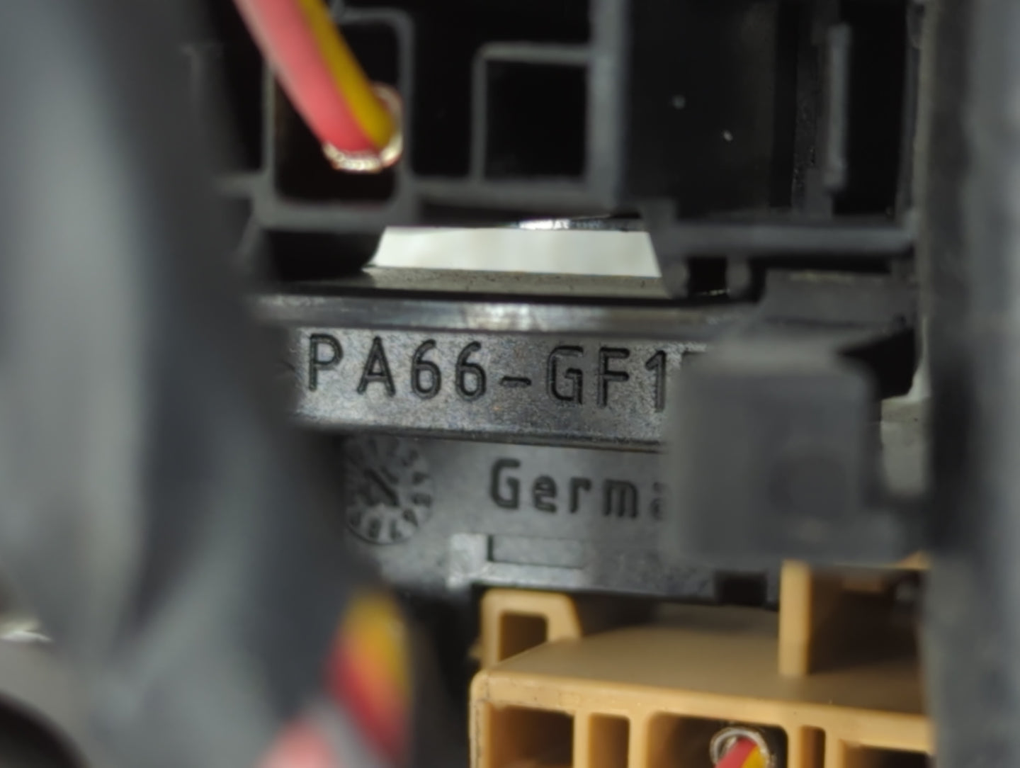 2012-2018 Audi A6 Fusebox Fuse Box Panel Relay Module P/N:PA66-GF Fits Fits 2011 2012 2013 2014 2015 2016 2017 2018 OEM Used