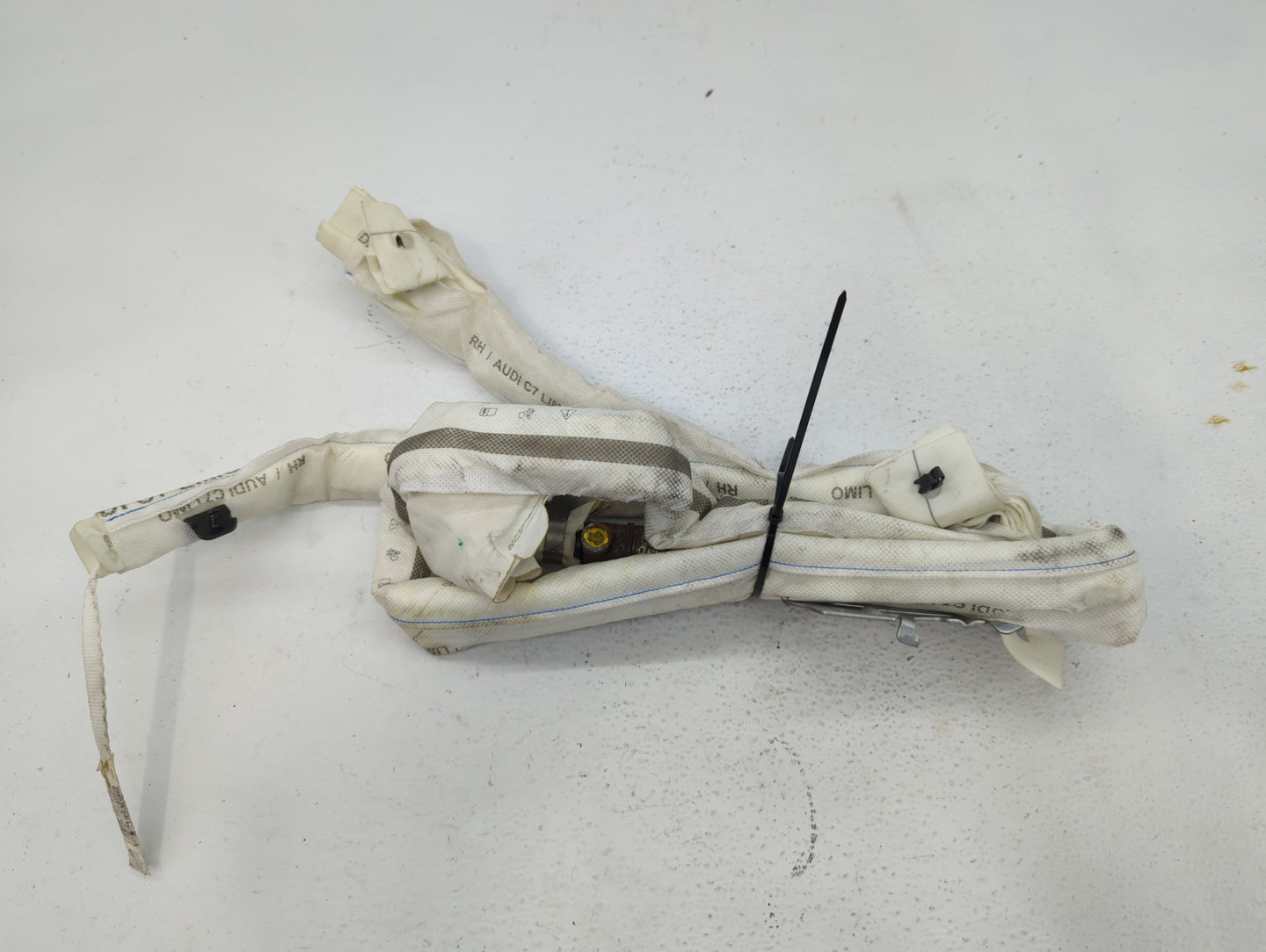 2012-2015 Audi A6 Air Bag Passenger Right Dashboard Oem - Oemusedautoparts1.com
