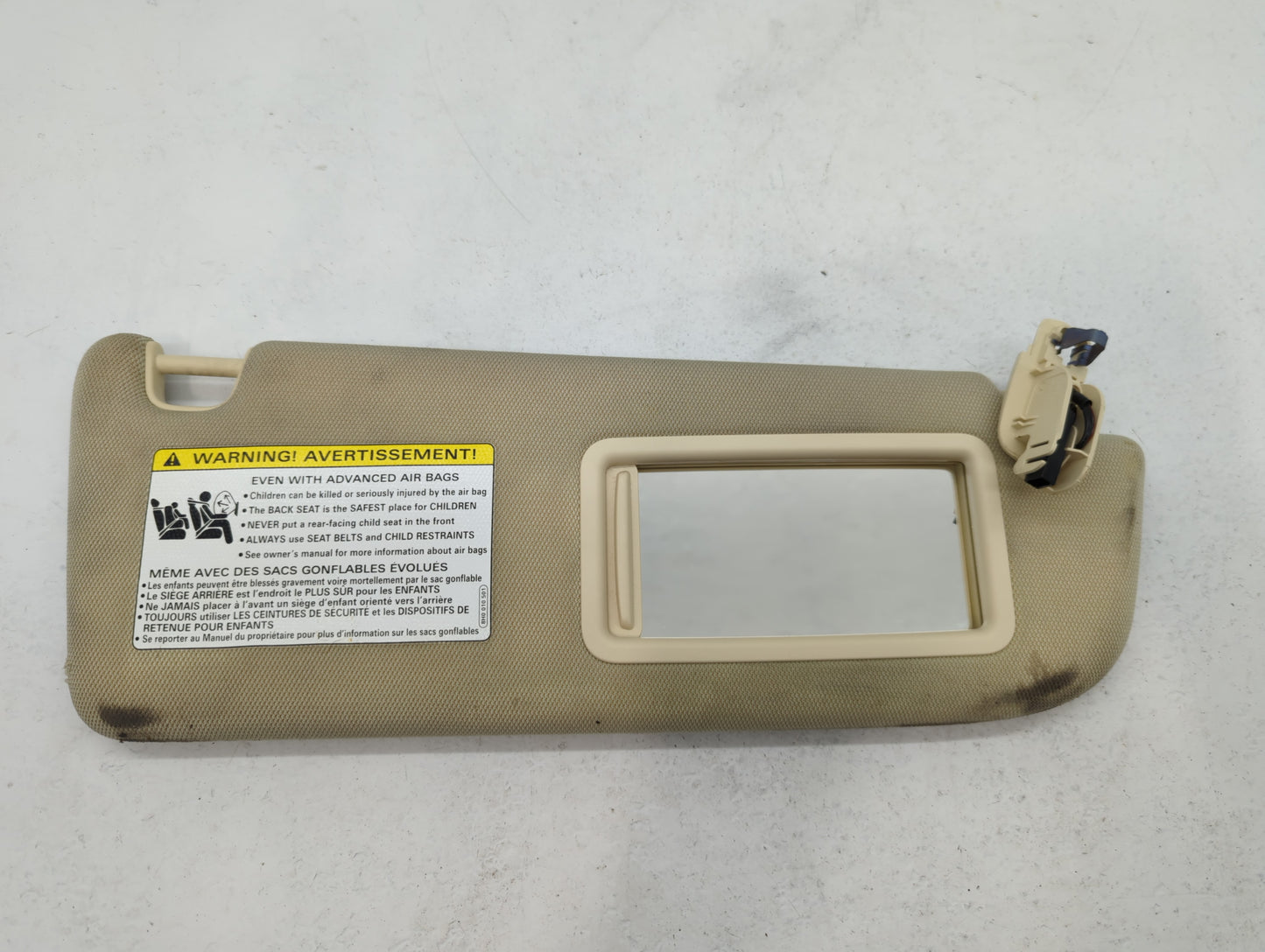 2005-2018 Audi A6 Sun Visor Shade Replacement Passenger Right Mirror Fits OEM Used Auto Parts - Oemusedautoparts1.com