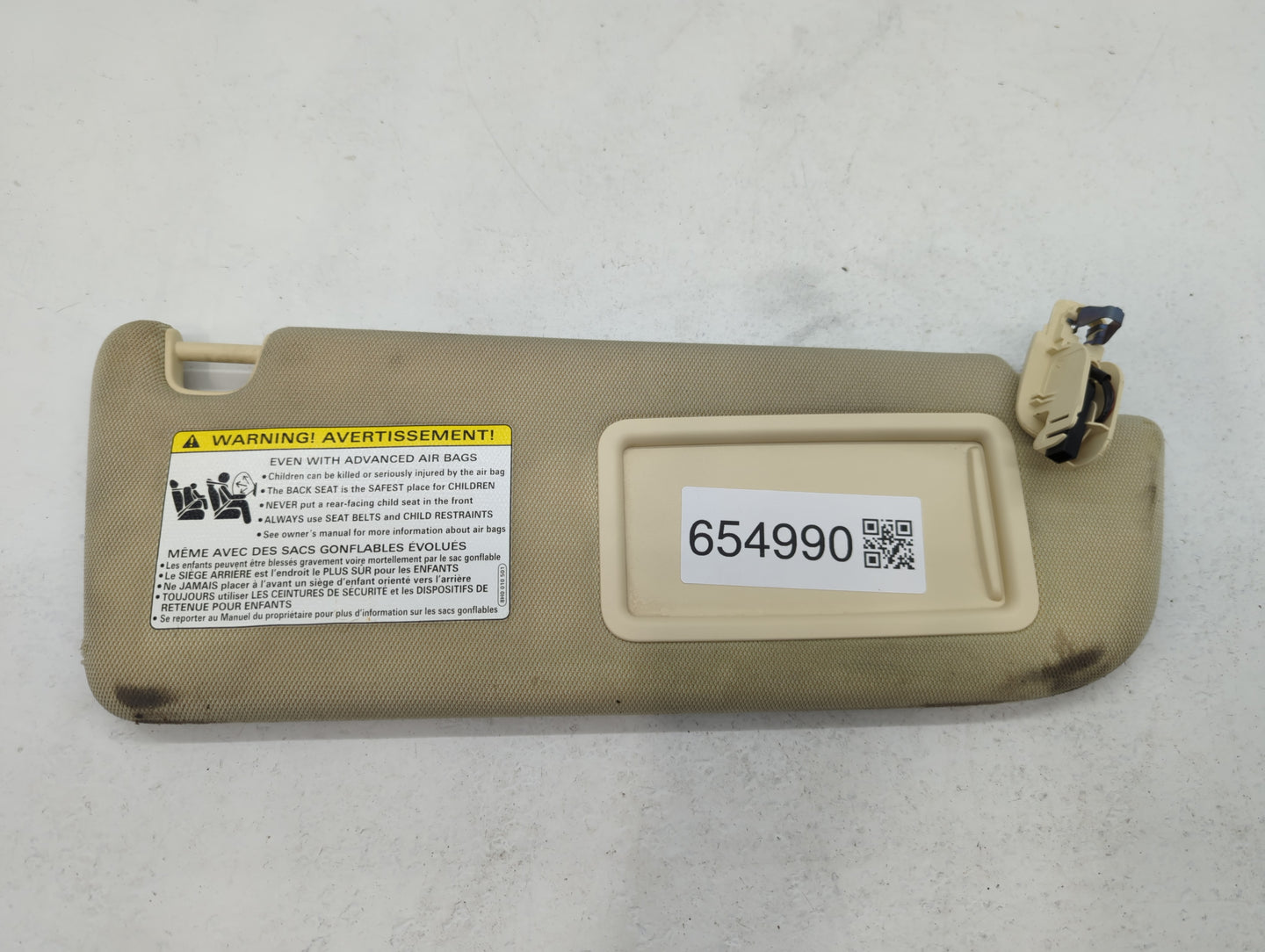 2005-2018 Audi A6 Sun Visor Shade Replacement Passenger Right Mirror Fits OEM Used Auto Parts - Oemusedautoparts1.com