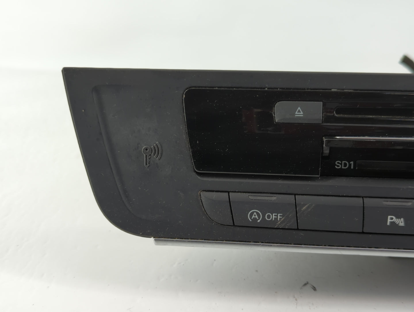 2007-2013 Audi A6 Radio AM FM Cd Player Receiver Replacement P/N:TRC/SS2010/48 60825-1 Fits OEM Used Auto Parts - Oemusedaut