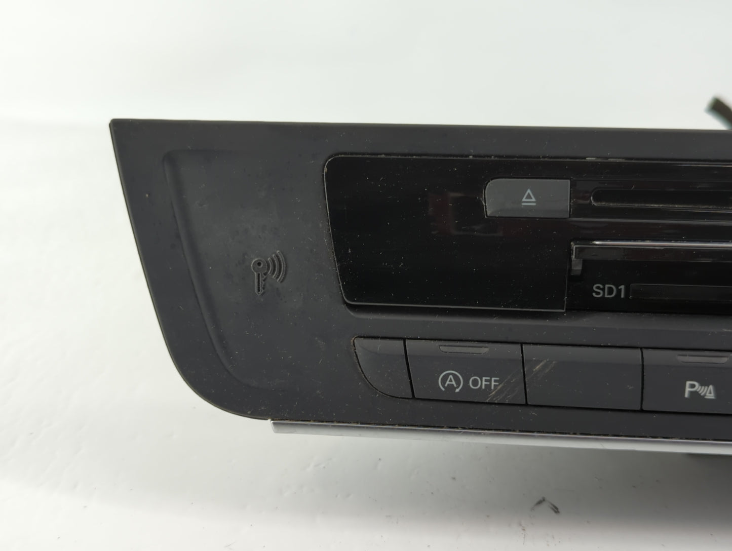 2007-2013 Audi A6 Radio AM FM Cd Player Receiver Replacement P/N:TRC/SS2010/48 60825-1 Fits OEM Used Auto Parts - Oemusedaut