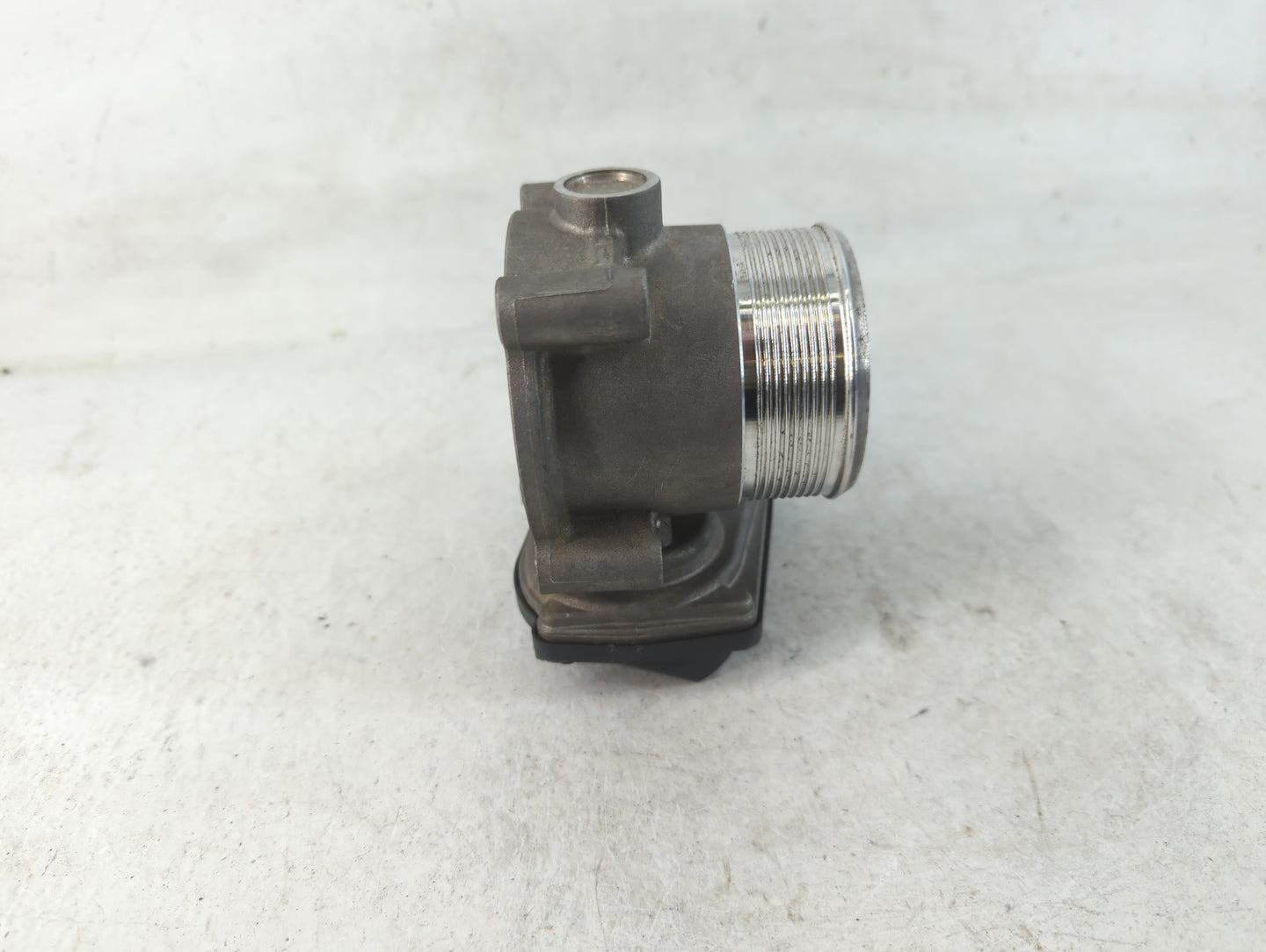 2012-2018 Audi A6 Throttle Body P/N:06F 133 062 Q Fits OEM Used Auto Parts - Oemusedautoparts1.com