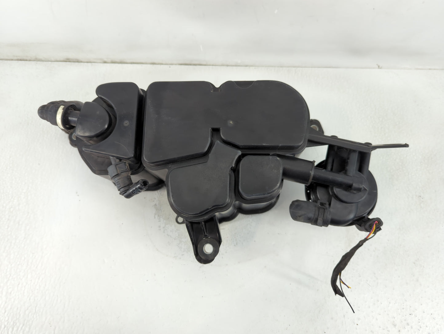 2013 Audi A6 Fuel Vapor Charcoal Canister - Oemusedautoparts1.com