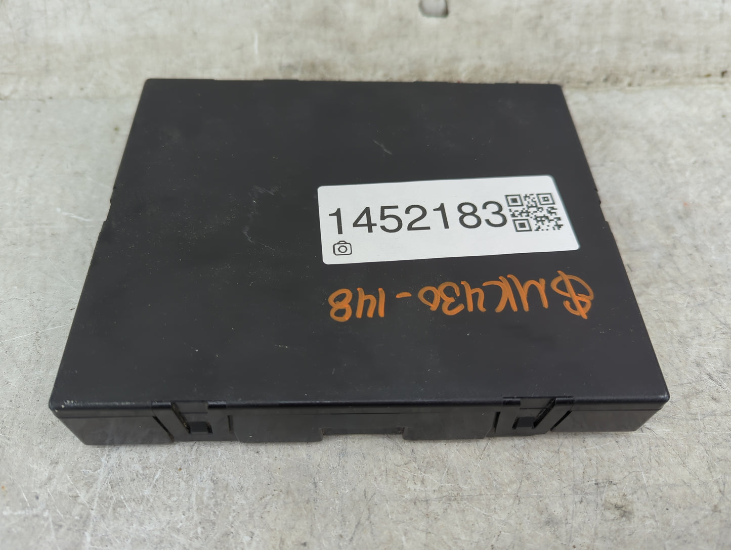 2013 Audi A7 Body Control Module Bcm Inner Cabin Fuse Box - Oemusedautoparts1.com