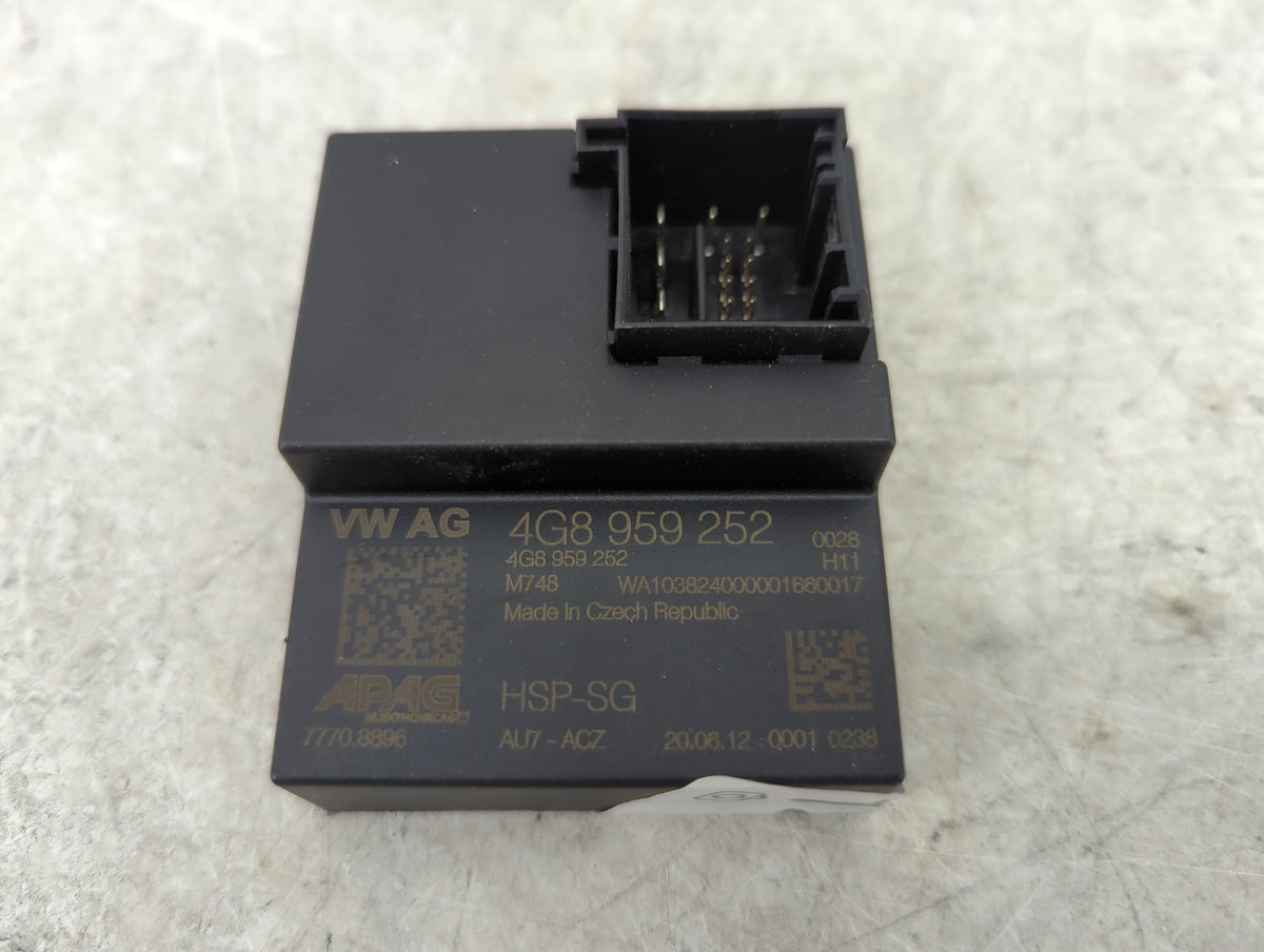2013 Audi A7 Body Control Module Bcm 4g8959252 - Oemusedautoparts1.com