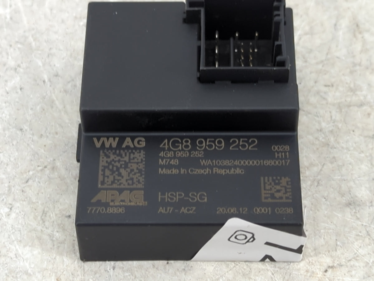 2013 Audi A7 Body Control Module Bcm 4g8959252 - Oemusedautoparts1.com